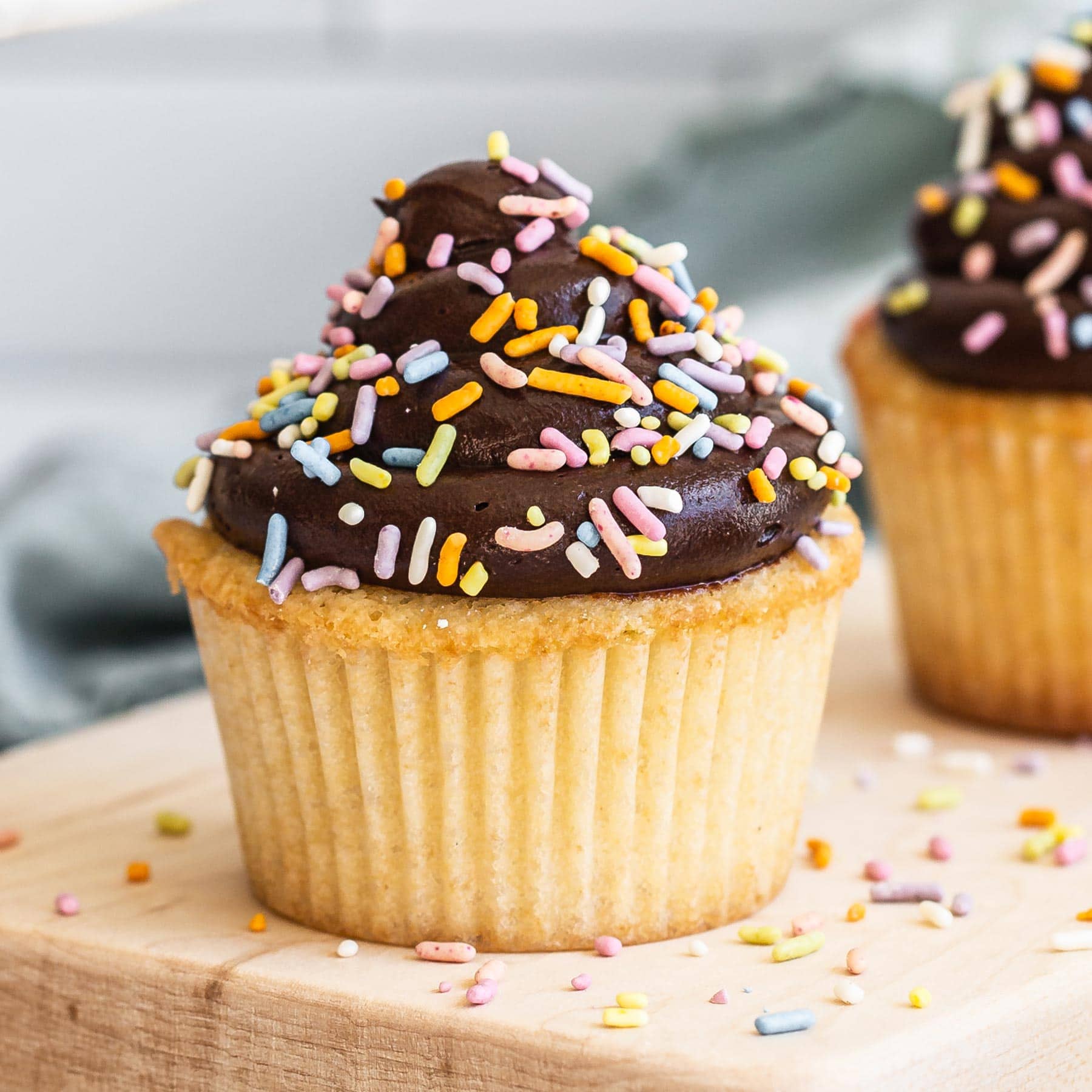 Ultra Moist Yellow Cupcakes