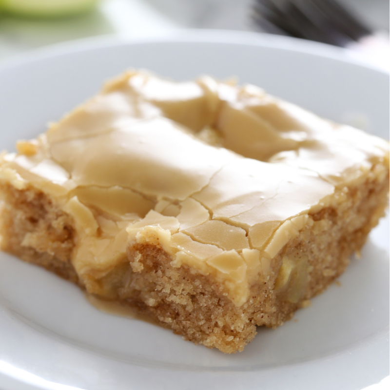Salted Caramel Apple Sheet Cake